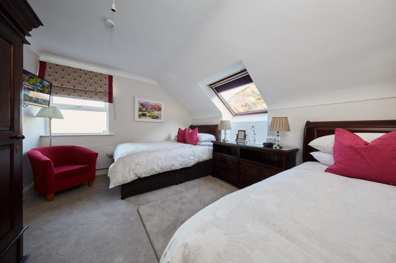 Luxury Lodges In Doolin Village With Hot Tubs ภายนอก รูปภาพ